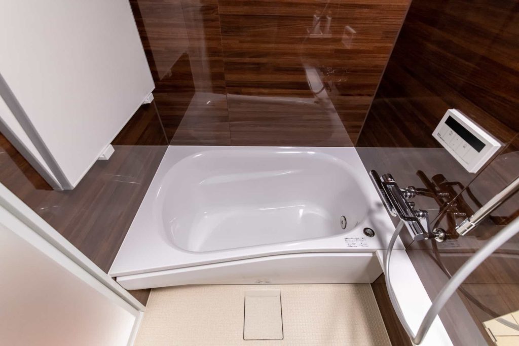 Family Room bathroom